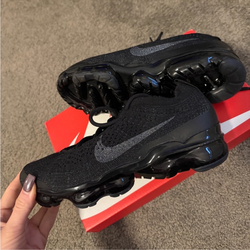 Nike Black Flyknit 3 VaporMax Shoes